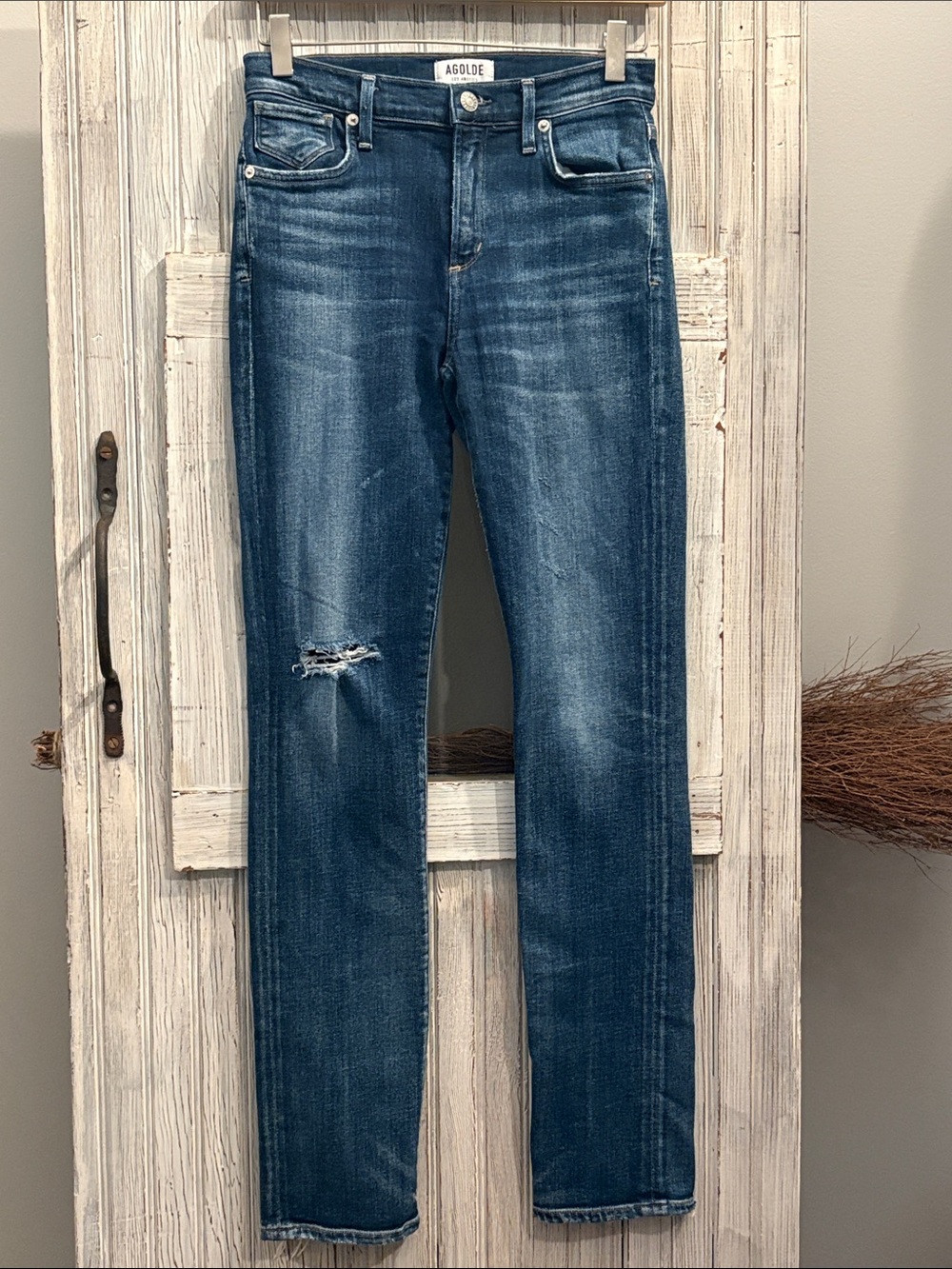Agolde High Rise Distressed Jeans Size 25 EUC